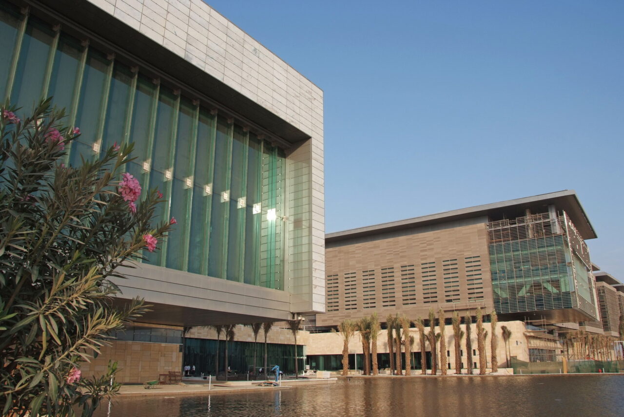 KAUST-7-021